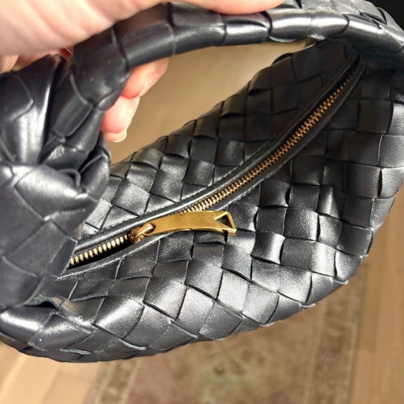 *SOLD* BOTTEGA VENETA Mini Jodie with dust bag and purchase tags from Ssense - Picture 11 of 16